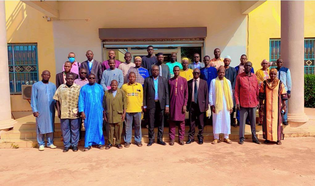 Announcement visual related to publishing venues in Mali.