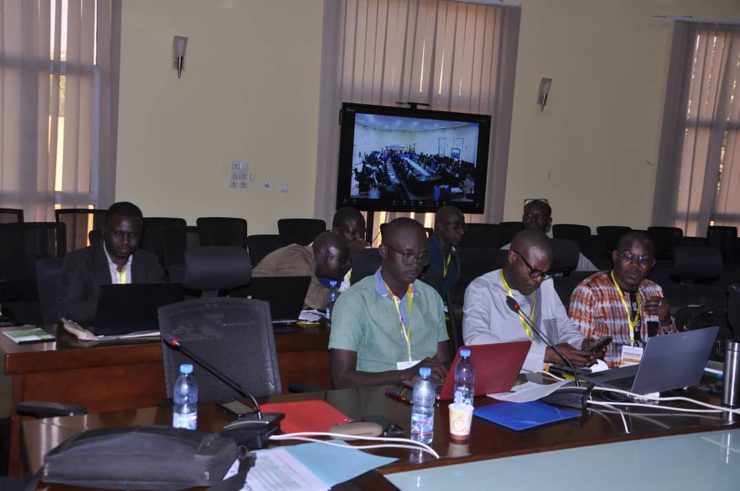 Hands-on training session in Bamako.